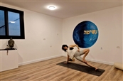 Sefi Yoga - חדר כושר