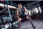 icon Fitness חדרה מול החוף וילג