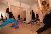 Nof’Studio pole dance by tal Goldstein - מכוני כושר