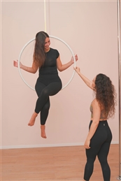 Nof’Studio pole dance by tal Goldstein - מועדון כושר