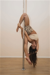 Nof’Studio pole dance by tal Goldstein - מועדוני כושר