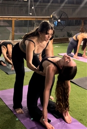 גילי הרצל - יוגה ויניאסה- אלנבי - חדר כושר