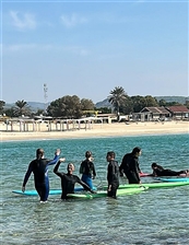 לונה סרף "גלים של חיבור" - מרחב גלישה חי - מכון כושר