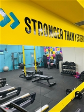 BE FREE סטודיו/חדר כושר לגברים בלבד טברי - חדר כושר