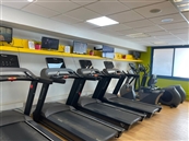 BE FREE סטודיו/חדר כושר לגברים בלבד טברי - מועדוני כושר