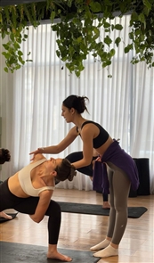 שני בנימין, אימון יוגה בפארק הסופרים ב