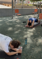 אחיה קריאל אימונים קבוצתיים בפארק הירקון - חדר כושר