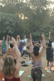 יוגה עם סהר (ראשל"צ) - מכון כושר