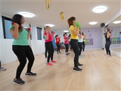 She מועדון שיעורי סטודיו לנשים בלבד כפר - מועדון כושר