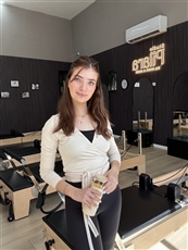 Studio pilara פילאטיס מכשירים נשים - חדר כושר