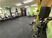 רזי פיטנס אימוני כוח קבוצתיים לגברים משע - מכוני כושר