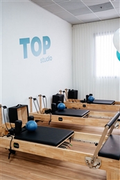 TOP STUDIOפילאטיס מכשירים לנשים גן יבנה - מועדוני כושר