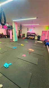 Reem Fitness שיעורים קבוצתיים לנשים ריינ - מכוני כושר