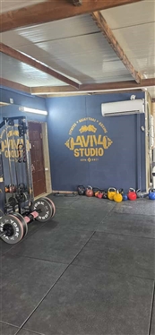 סטודיו אביב שיעורים קבוצתיים מושב פדויים - מכון כושר