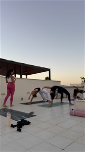 גפן אפרתי שיעורי יוגה קבוצתיים חדרה - מכוני כושר