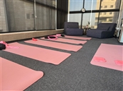 חלי לניאדו סטודיו לנשים יבנה - חדר כושר