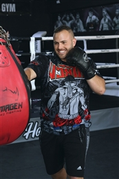 דורון ששון שיעורי קרב מגע נתניה - מכוני כושר