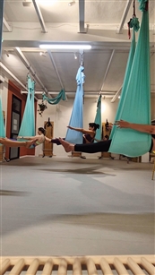 על הערסל עם מרי אקרובטיקה תל אביב - מכוני כושר